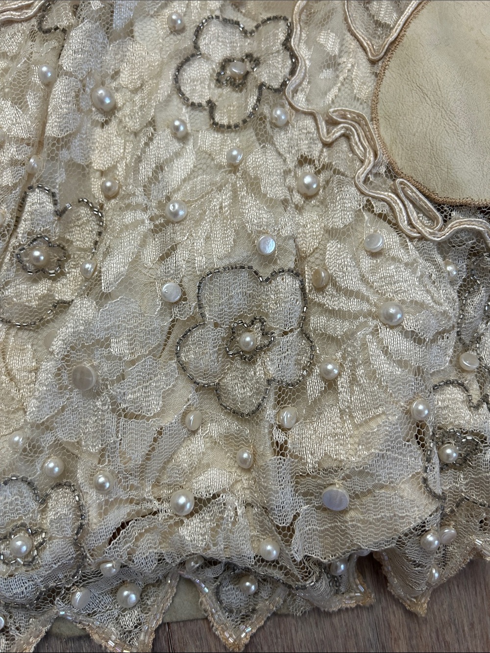 VTG lace suede layered beaded midi Floral Mermaid Skirt - Cream size M - Picture 8 of 14